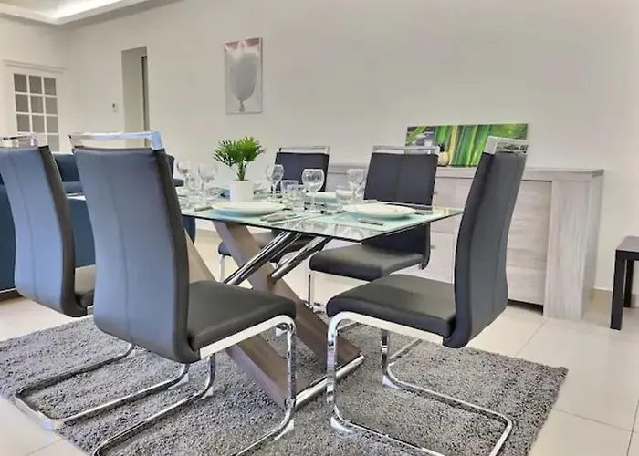 Apartamento 3 *